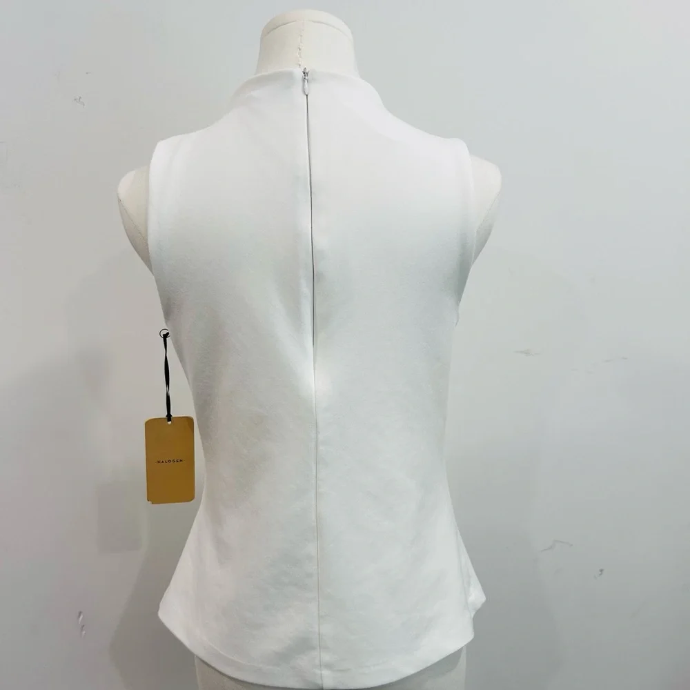 Halogen Creamy White Fitted Mock Sleeveless Top - Picture 2 of 3